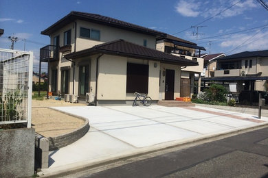 名古屋にあるカントリー風のおしゃれな家の外観の写真