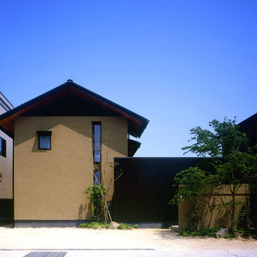 YUKAISM-House -仲間が集れる 通り土間のある家-