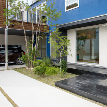 ガレージを併せ持つ住宅の外構植栽ランドスケープデザイン