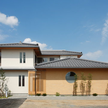 三つの庭のある家