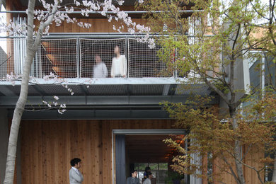 Inspiration for a modern house exterior in Yokohama.