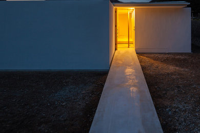 Photo of a modern house exterior in Kobe.