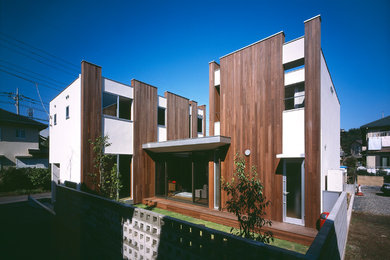 Свежая идея для дизайна: дом в восточном стиле - отличное фото интерьера