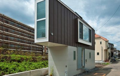 Houzz Tour: A Little House by the River in Tokyo