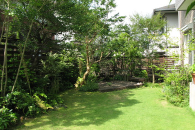 横浜にあるモダンスタイルのおしゃれな庭の写真