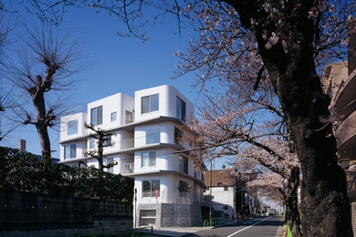 東京23区にあるおしゃれな家の外観の写真