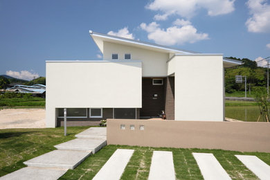 Cette photo montre une façade de maison moderne.