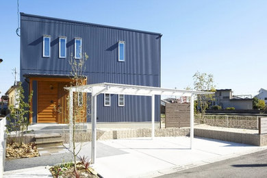 Idées déco pour une façade de maison rétro.