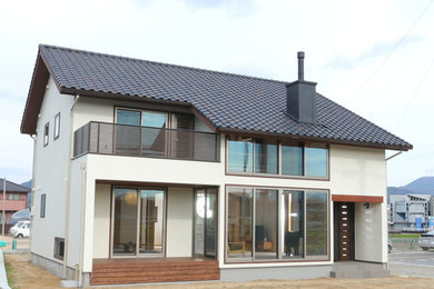 北欧スタイルのおしゃれな家の外観の写真