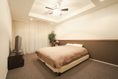 This is an example of a modern bedroom in Tokyo.
