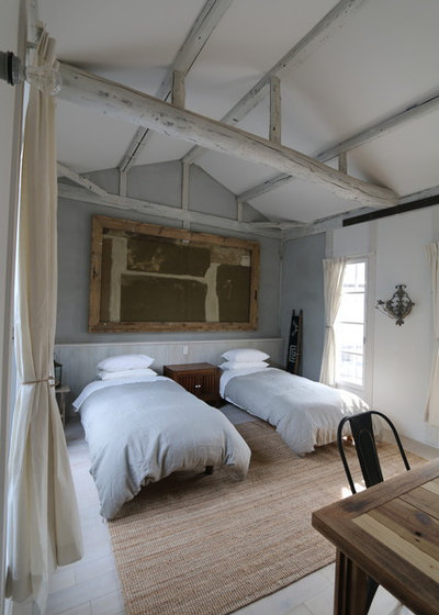 カントリー 寝室 by クラフトサイエンス一級建築士事務所