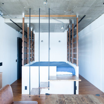 小上がりベッドルームがユニーク開放感のある家