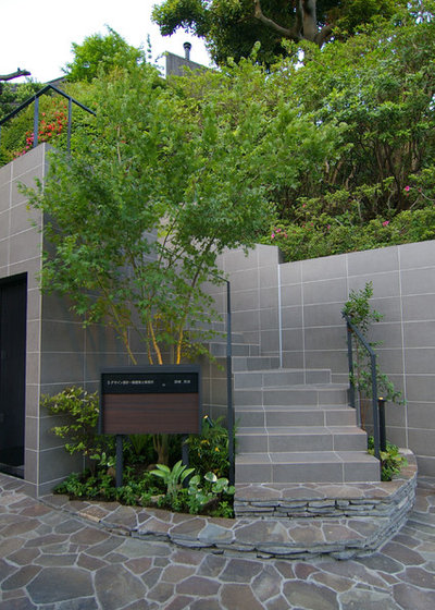 ミッドセンチュリー 庭 by Sデザイン設計一級建築士事務所