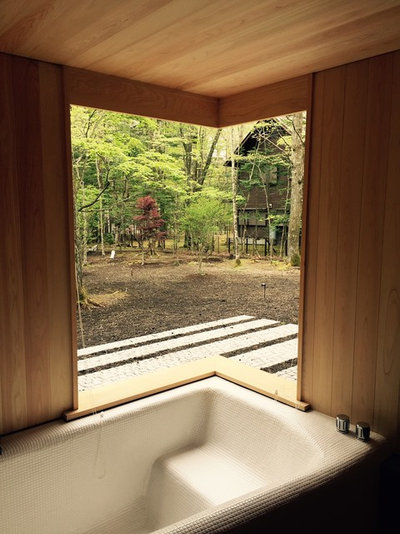 モダン 浴室 by KEN YOKOGAWA ARCHITECT & ASSOCIATES INC.
