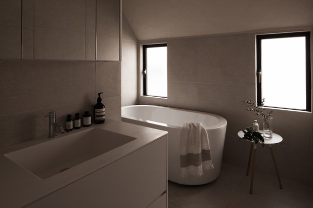 浴室 by 株式会社HOAP
