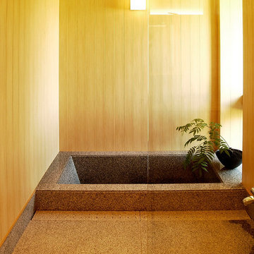 天然石のバスルーム