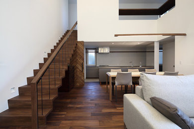 Design ideas for a modern staircase in Tokyo Suburbs.