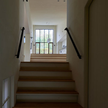 登り庭の家・エントランス階段