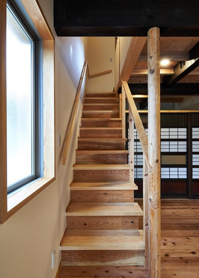 和室・和風 階段 by タイラヤスヒロ建築設計事務所