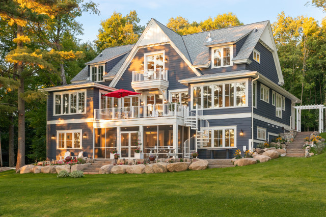 Heirlooms In A Minnesota Lake House