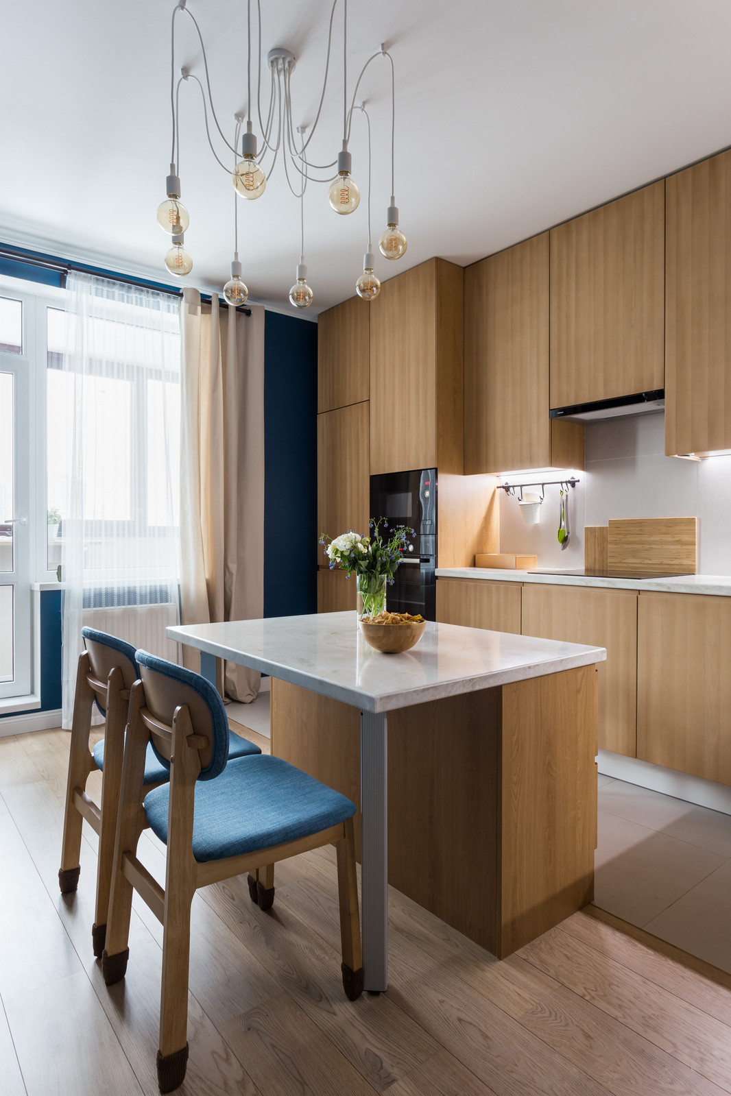 Кухня для молодой девушки