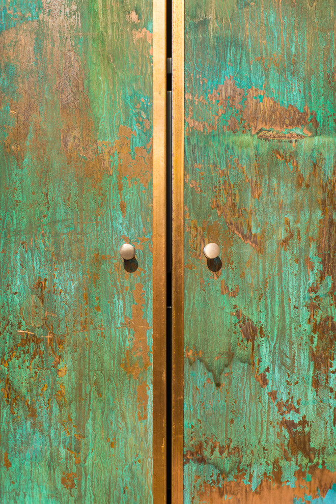 Дверцы шкафа