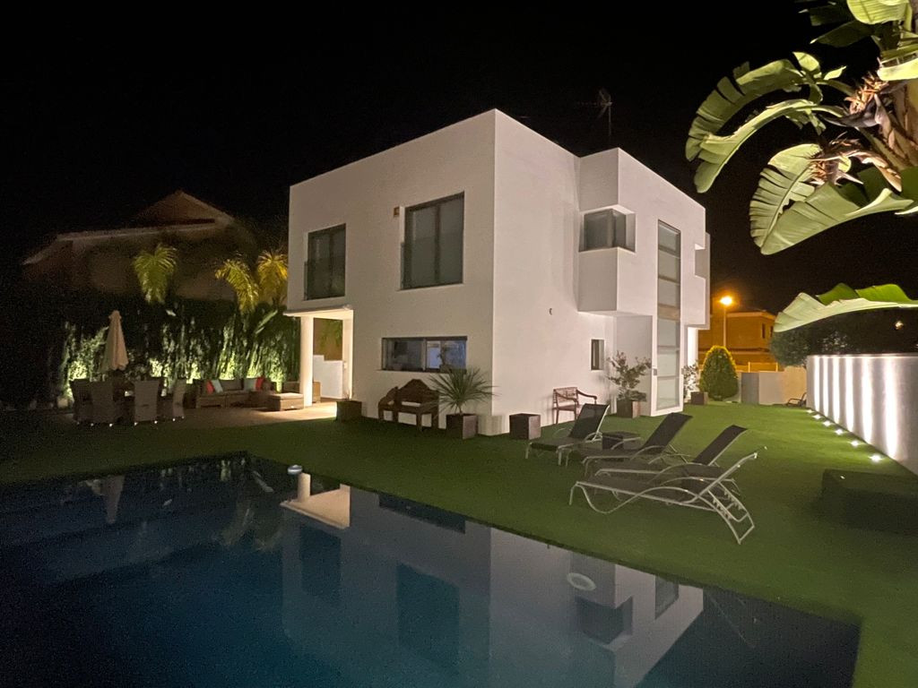 Diseño de Exterior e Iluminación