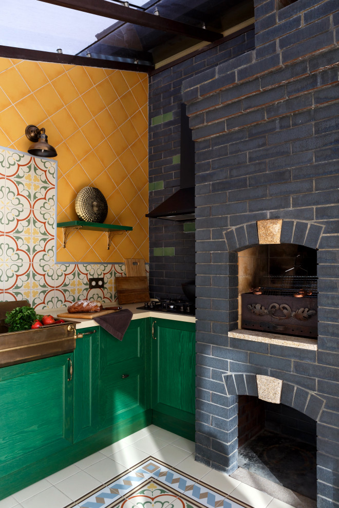 Летняя кухня на побережье