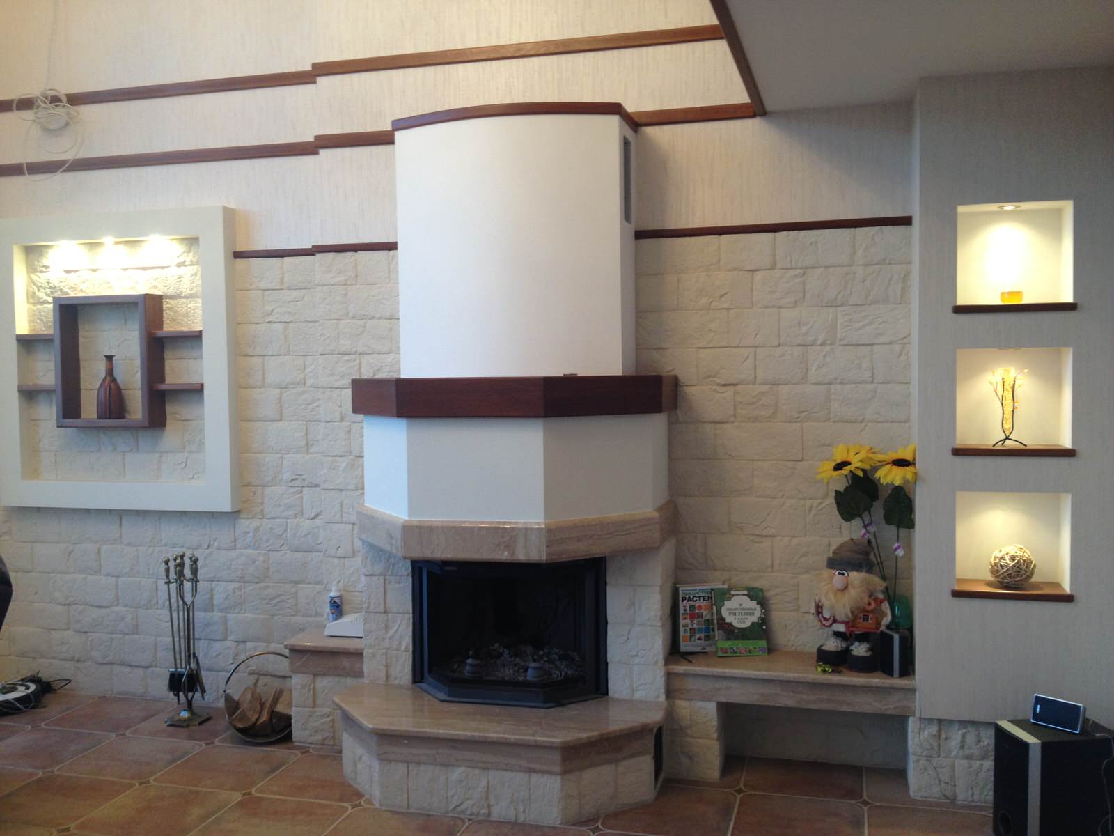 Дом в зеленых холмах