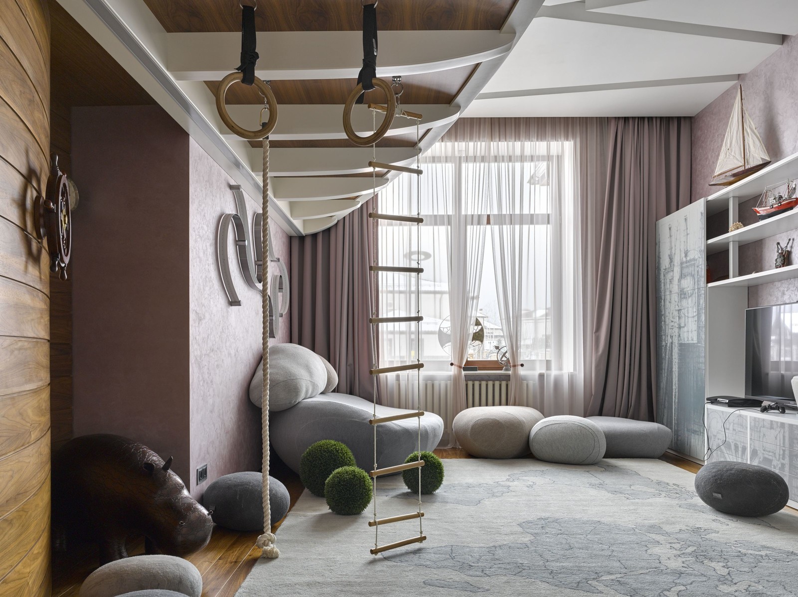 Интерьер современного  жилого дома в коттеджном  поселке "Монтевиль"