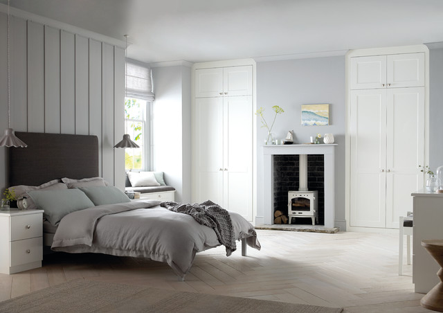 Transitional Bedroom klassisch-modern-schlafzimmer