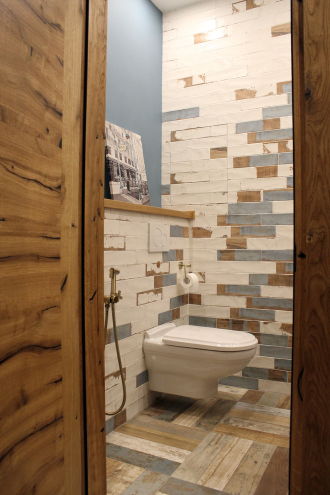 Кирпич и дерево