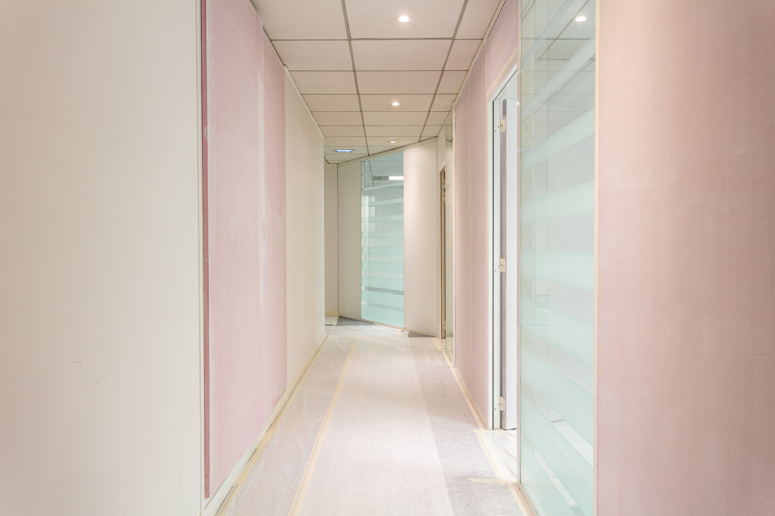 Un bureau repensé pour allier bien-être et performance au travail" ✨