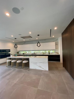 Photo 3 listed on Houzz