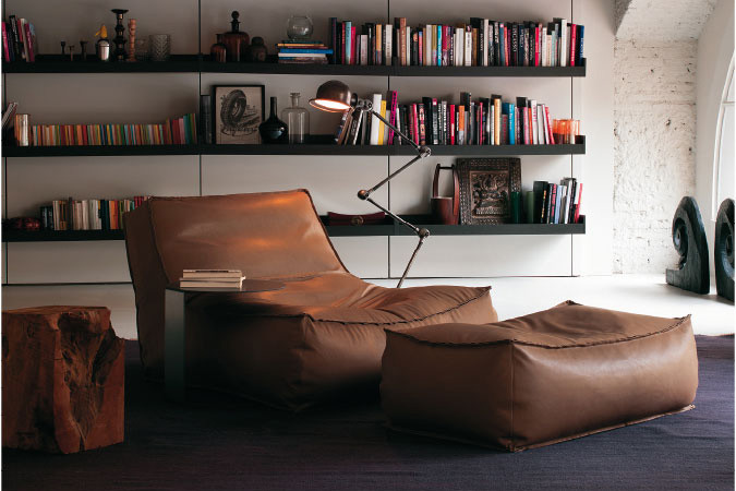 Trendy home design photo in Miami