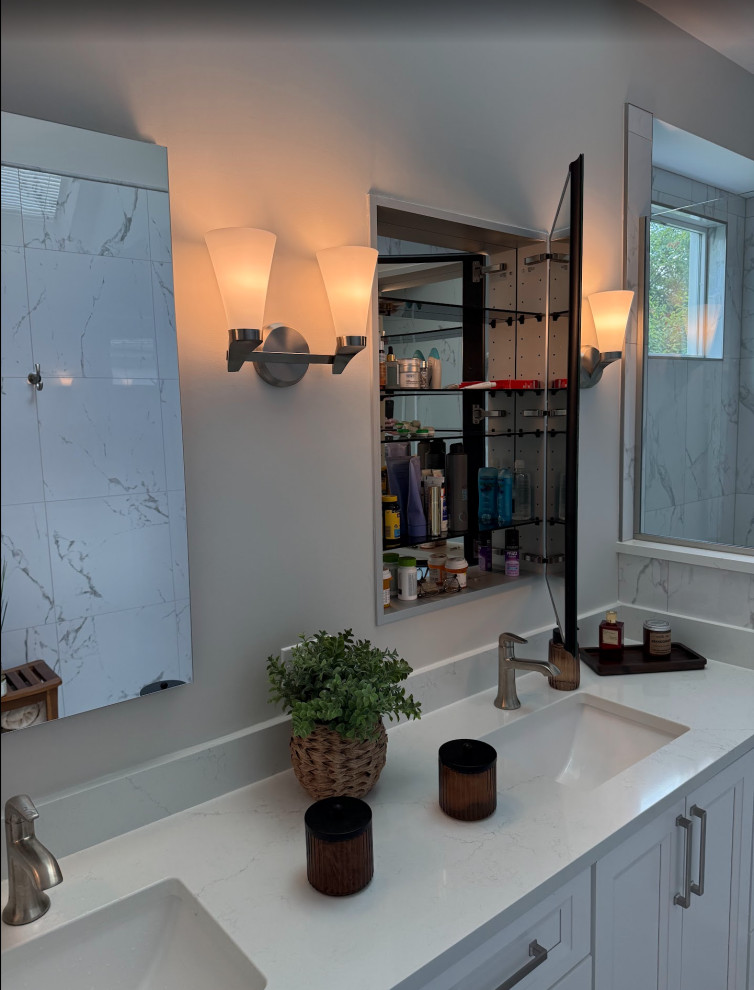 Elburn Master Bath