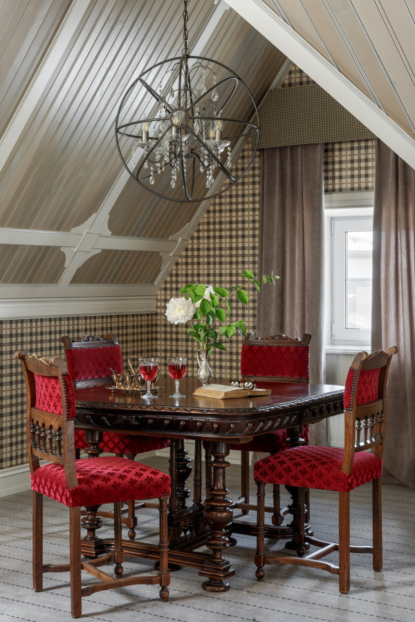 Интерьер дуплекса в поселке Бристоль Московская область. Правое крыло