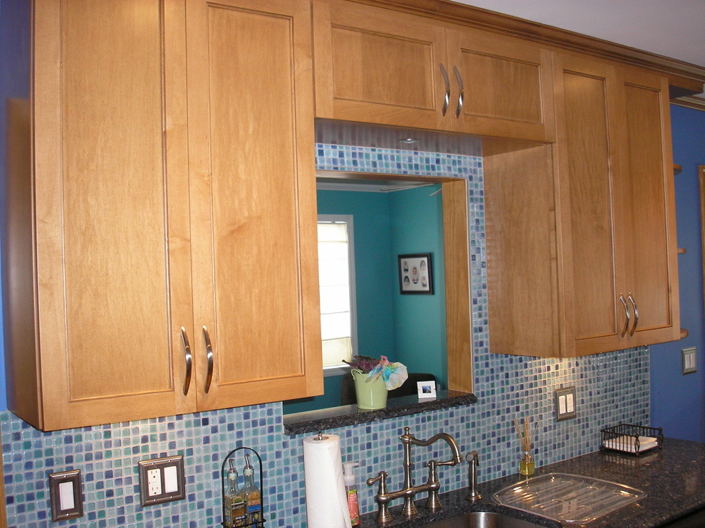 Inspiration for a transitional kitchen remodel in New York