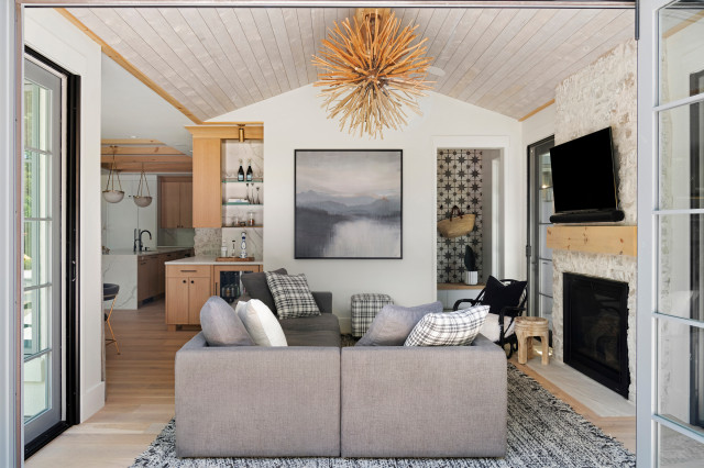 Honeysuckle transitional-family-room