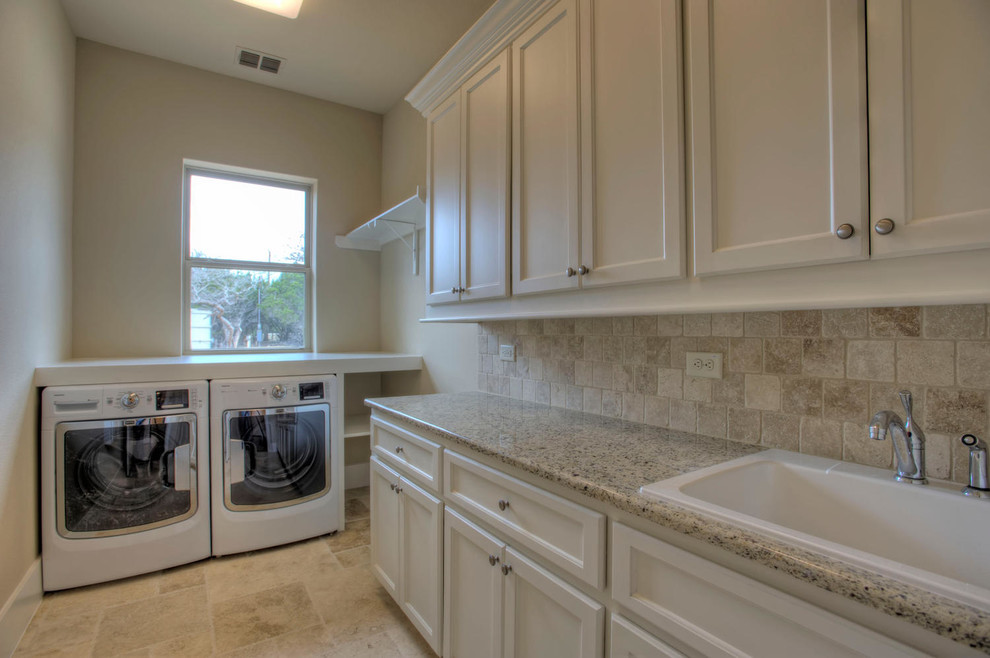 This is an example of a country laundry room in Austin.