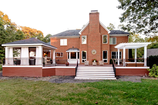 Outdoor Living - Ipe Deck contemporary-terrace