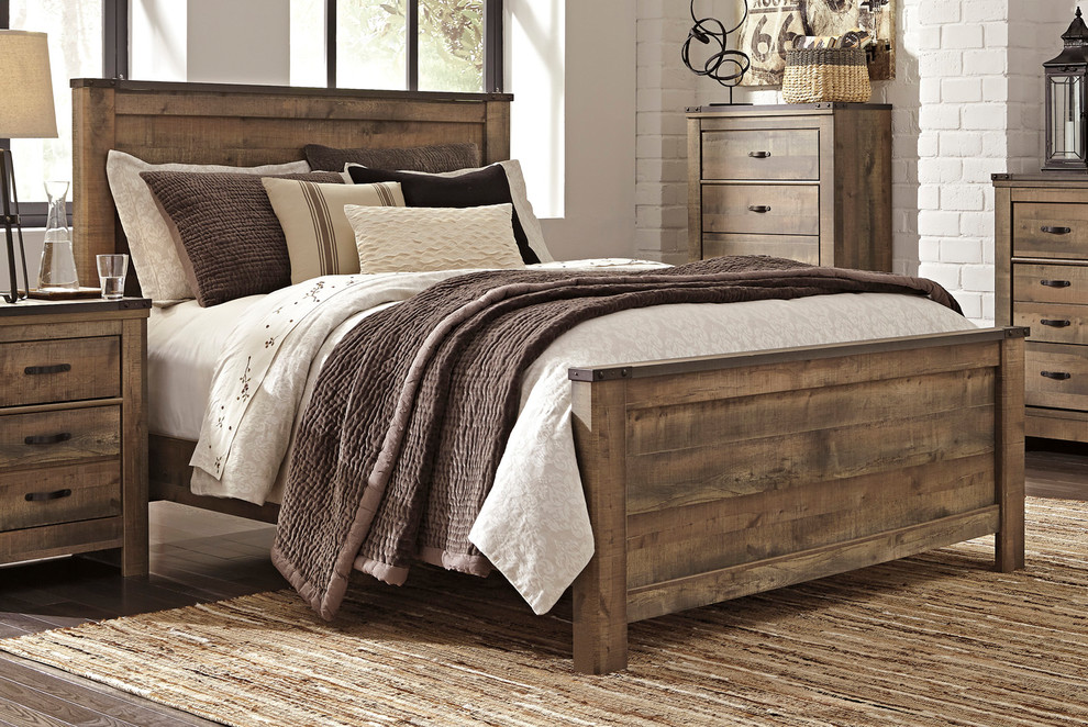 Emma Mason Signature Leigh Queen Panel Bed in Warm Rustic Oak Rustic