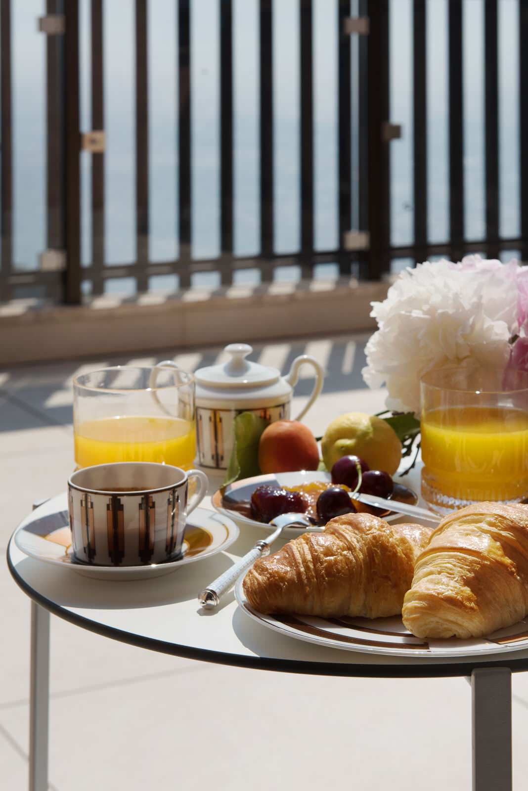 Квартира с террасой у моря