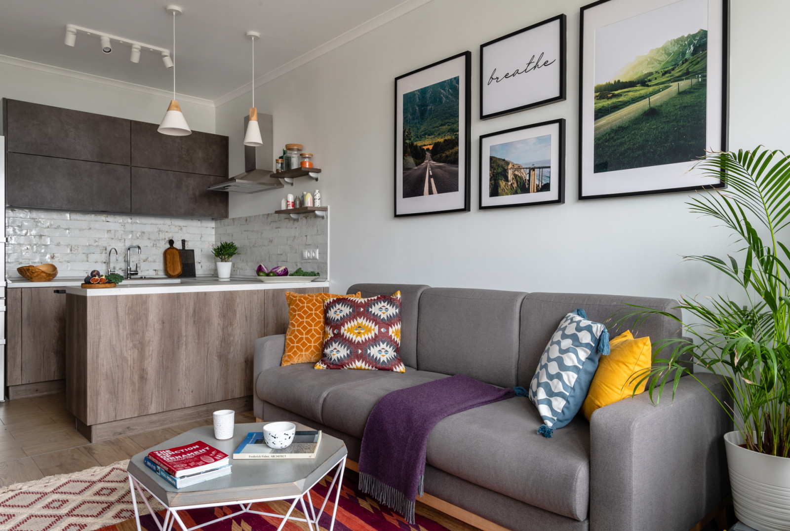 Октябрьское поле