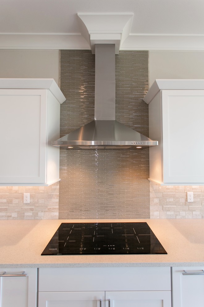 Inspiration for a transitional kitchen remodel in Seattle