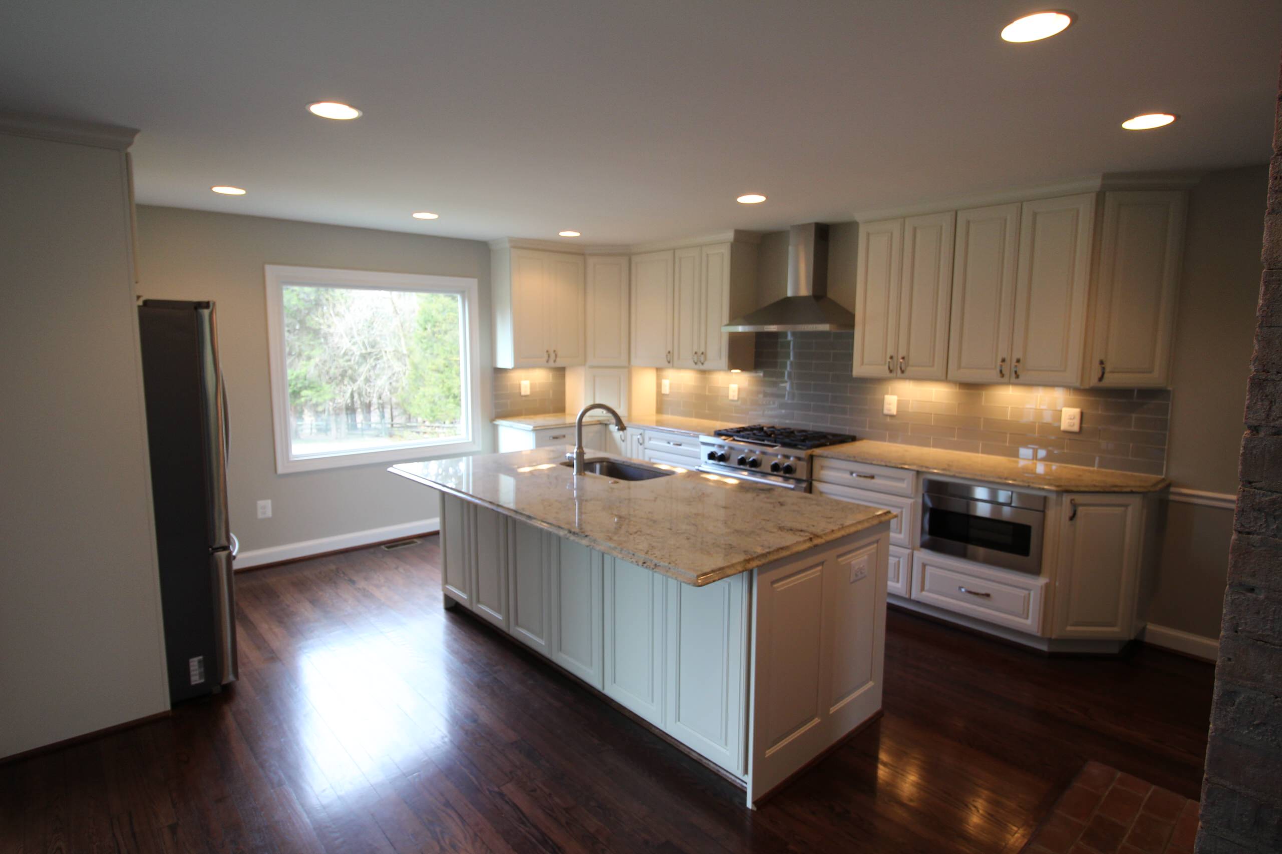 Contemporary Kitchen