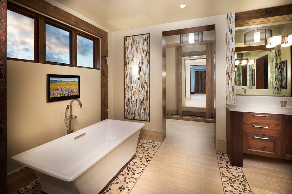 Bathroom - rustic bathroom idea