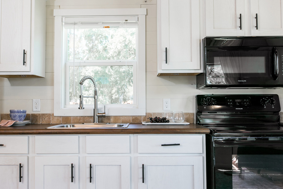Tiny Home - Clayton Park Models - The Sipsey