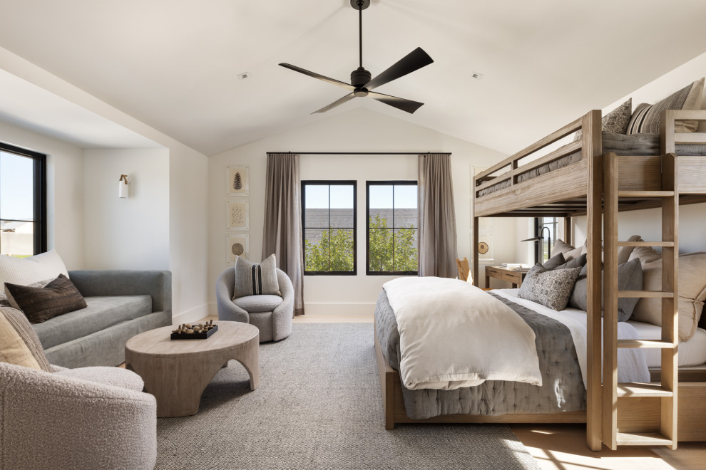 Farmhouse kids' room photo in Orange County