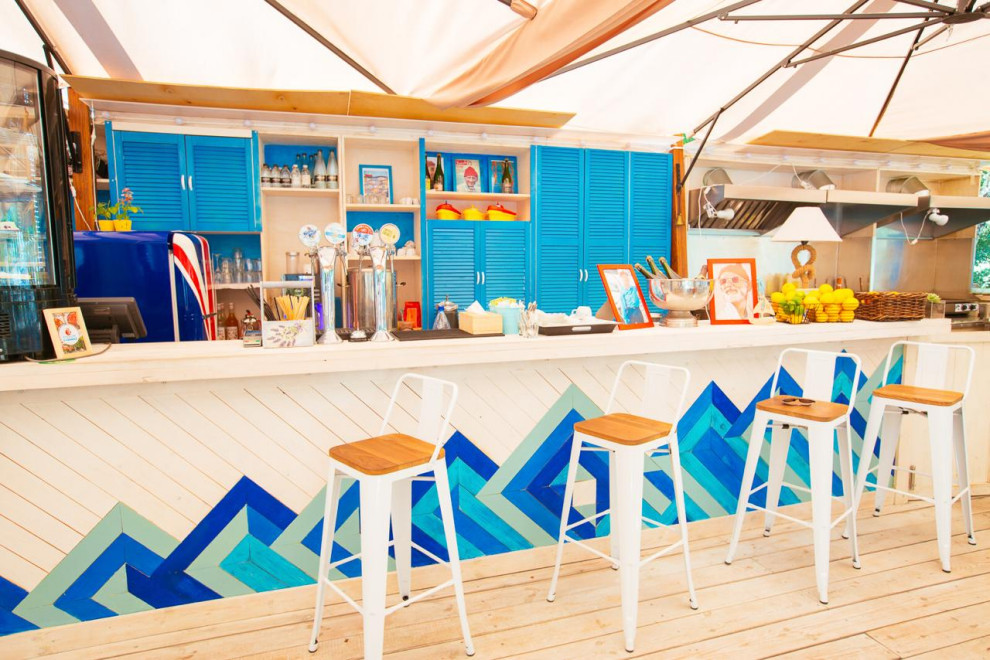 Летняя площадка ресторан PRAWNS